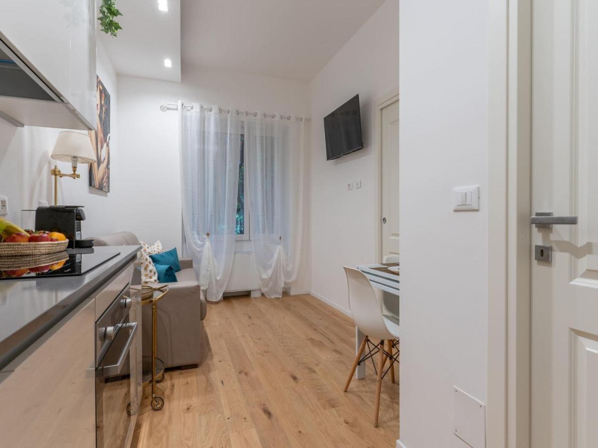 The Rent - Gorgeous One-bedroom In Ticinese Milano
